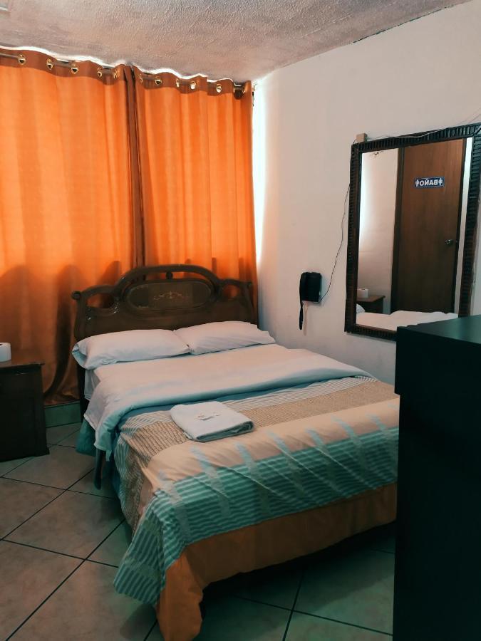 Hostal Ajavi Del Sur Quito Dış mekan fotoğraf