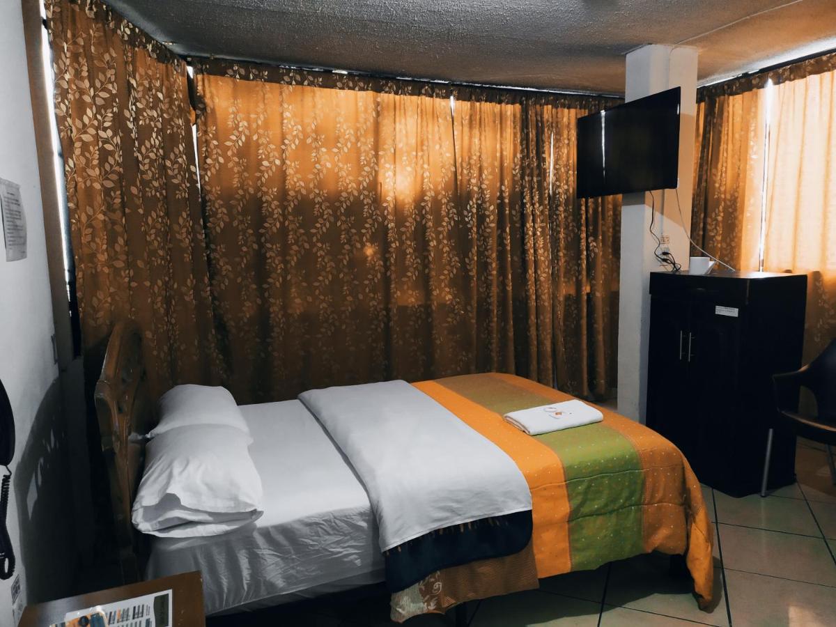 Hostal Ajavi Del Sur Quito Dış mekan fotoğraf